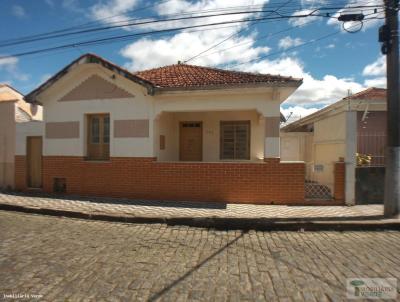 Casa para Venda, em Lorena, bairro CABELINHA, 4 dormitórios, 2 banheiros, 1 vaga